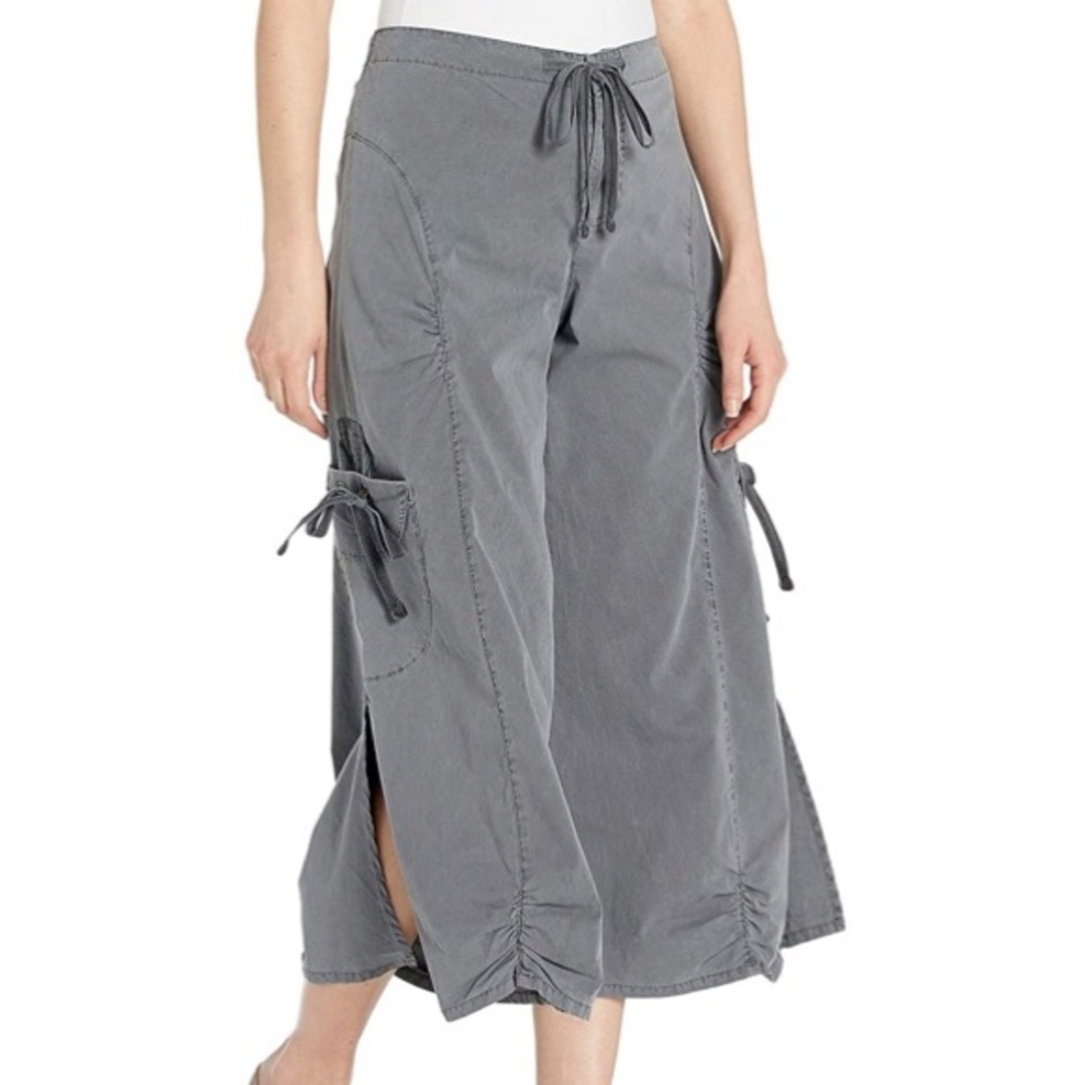 XCVI Cargo Gaucho Crop pants Nocturne pigment grey